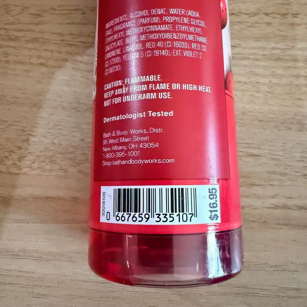 Bath & Body Works Strawberry Pound Cake Fragrance Mist 8 oz NEW